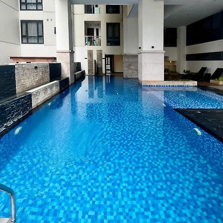 Greenbelt Hamilton Tower 1 Legazpi Макати Экстерьер фото